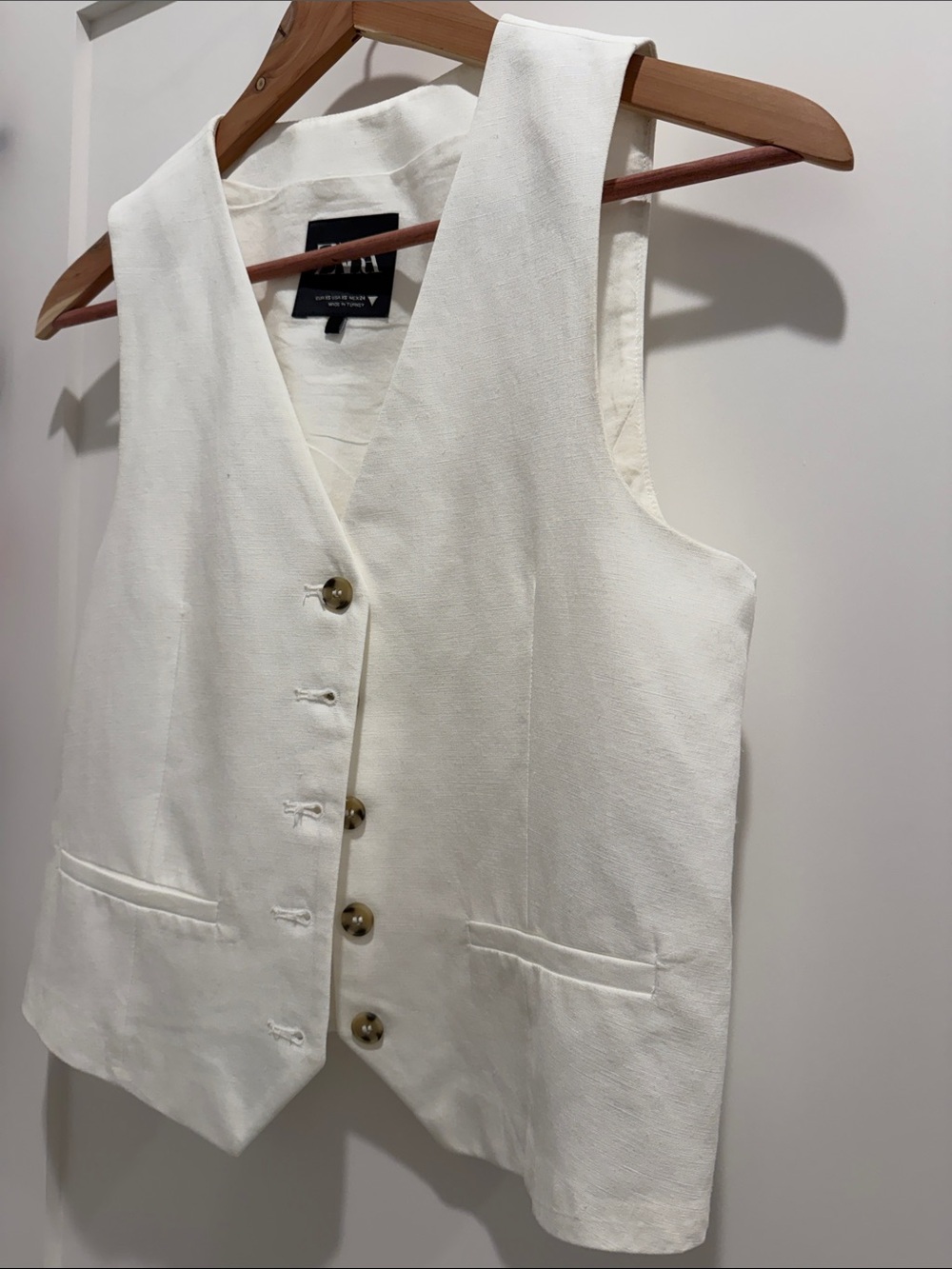 Zara white Tailored Vest - Picture 2 of 4